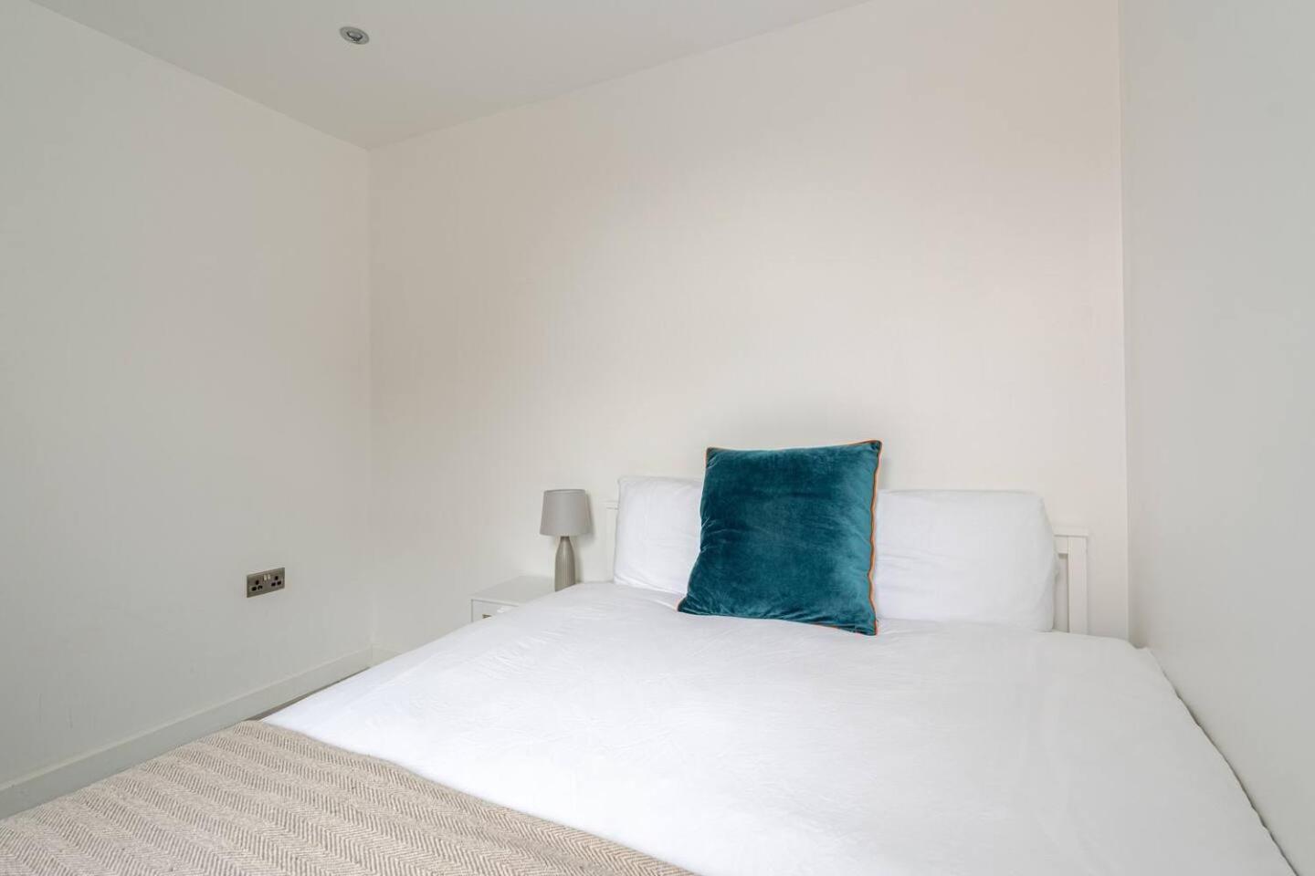 Beautiful Flat Near Central London - Entire Flat - Equipped Kitchen - Private Bathroom Kültér fotó
